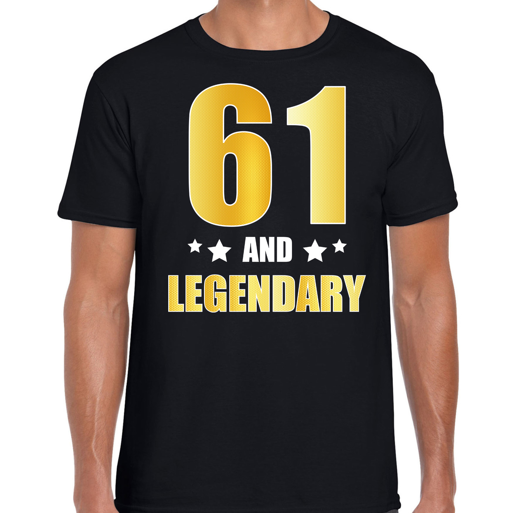 61 and legendary verjaardag cadeau t-shirt goud 61 jaar zwart voor heren