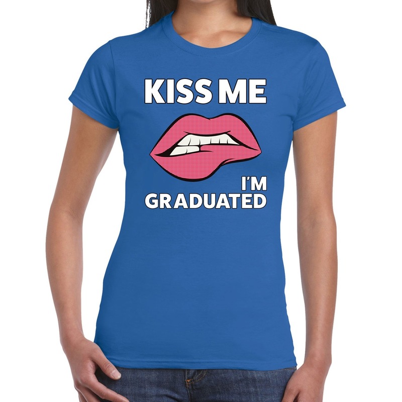 Kiss me I am Graduated t-shirt blauw dames