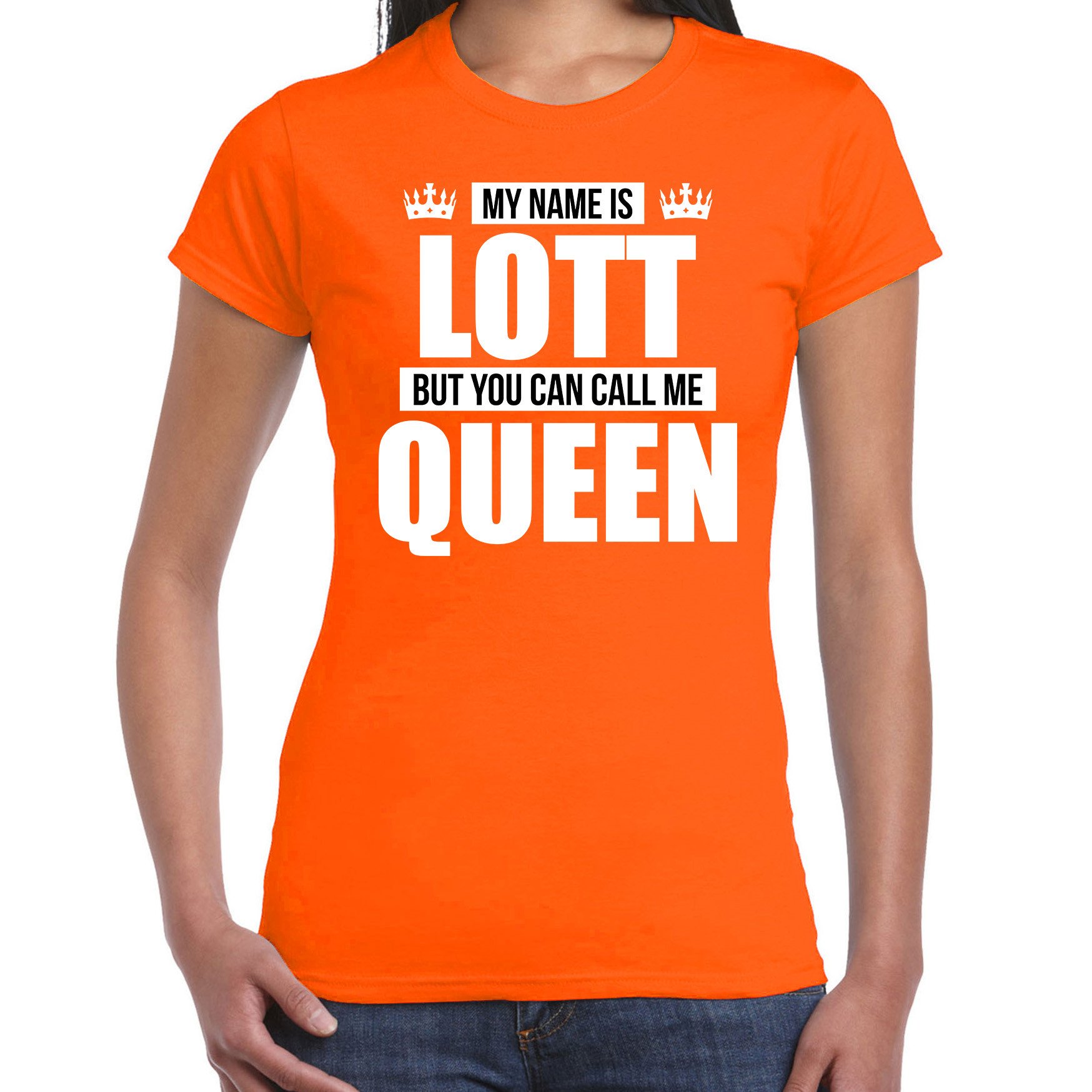Naam cadeau t-shirt my name is Lott but you can call me Queen oranje voor dames